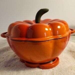 CAST IRON PUMPKIN COVERED CASSEROLE